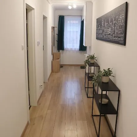 Apartman Piroska Bartok Teri 01 Eger