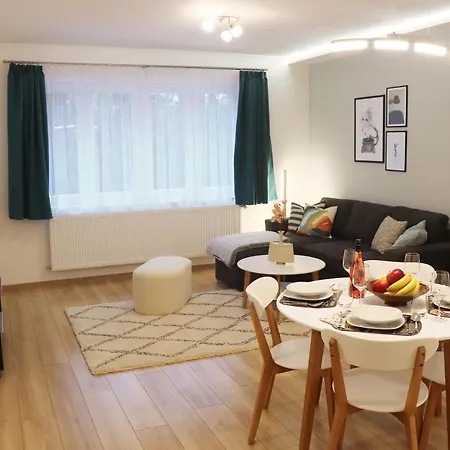 Piroska Bartok Teri 01 Apartment Eger