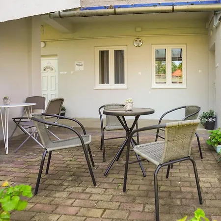 Piroska Bartok Teri 01 Apartment